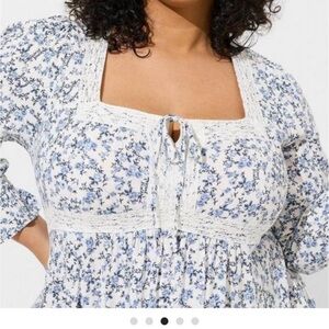 Torrid 4x Babydoll Rayon slub Floral Lace Trim Blouse